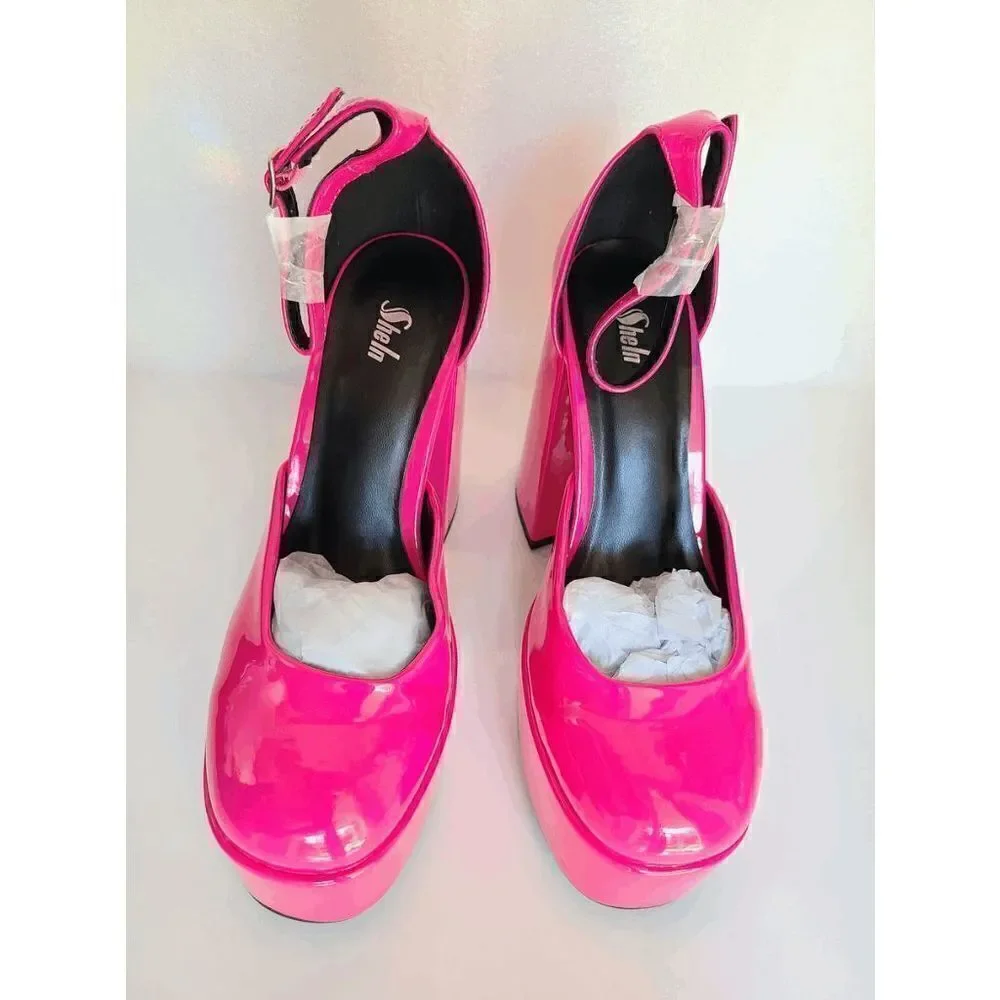 Barbie Pink Artificial Patent PU Leather Closed Toe Platform Pumps SIZE 7 NEW